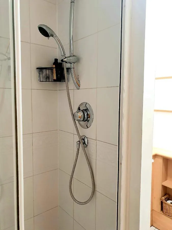 central en-suite room Edimburgo