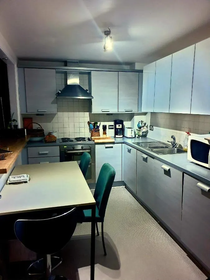 Homestay Central En-Suite Room Edinburgh